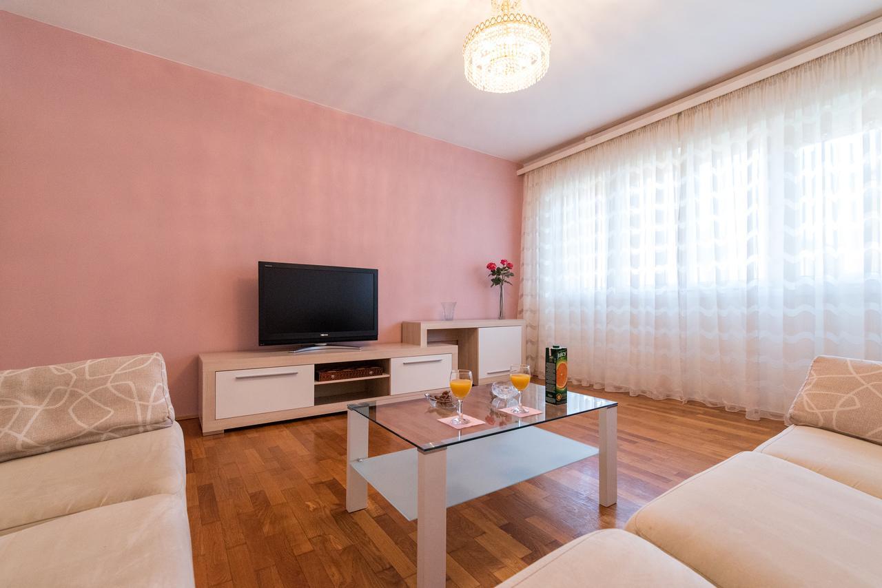Washingtonova Apartman *